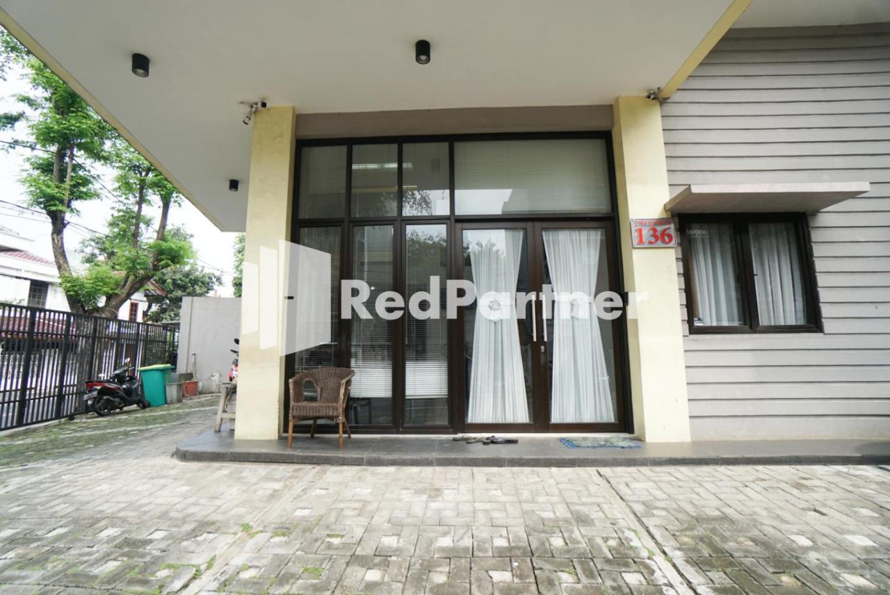 Toba Mansion Syariah Near Benhil Redpartner Jacarta Exterior foto