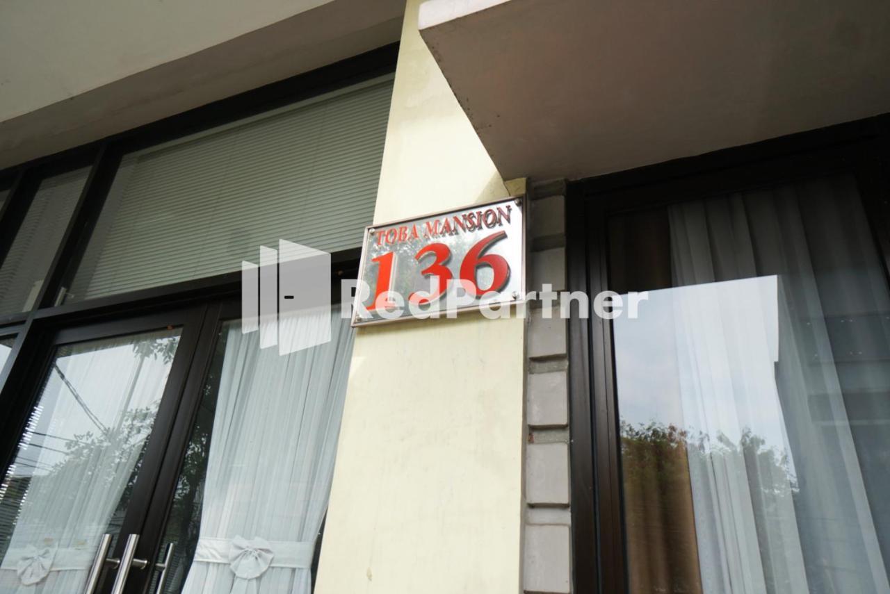 Toba Mansion Syariah Near Benhil Redpartner Jacarta Exterior foto
