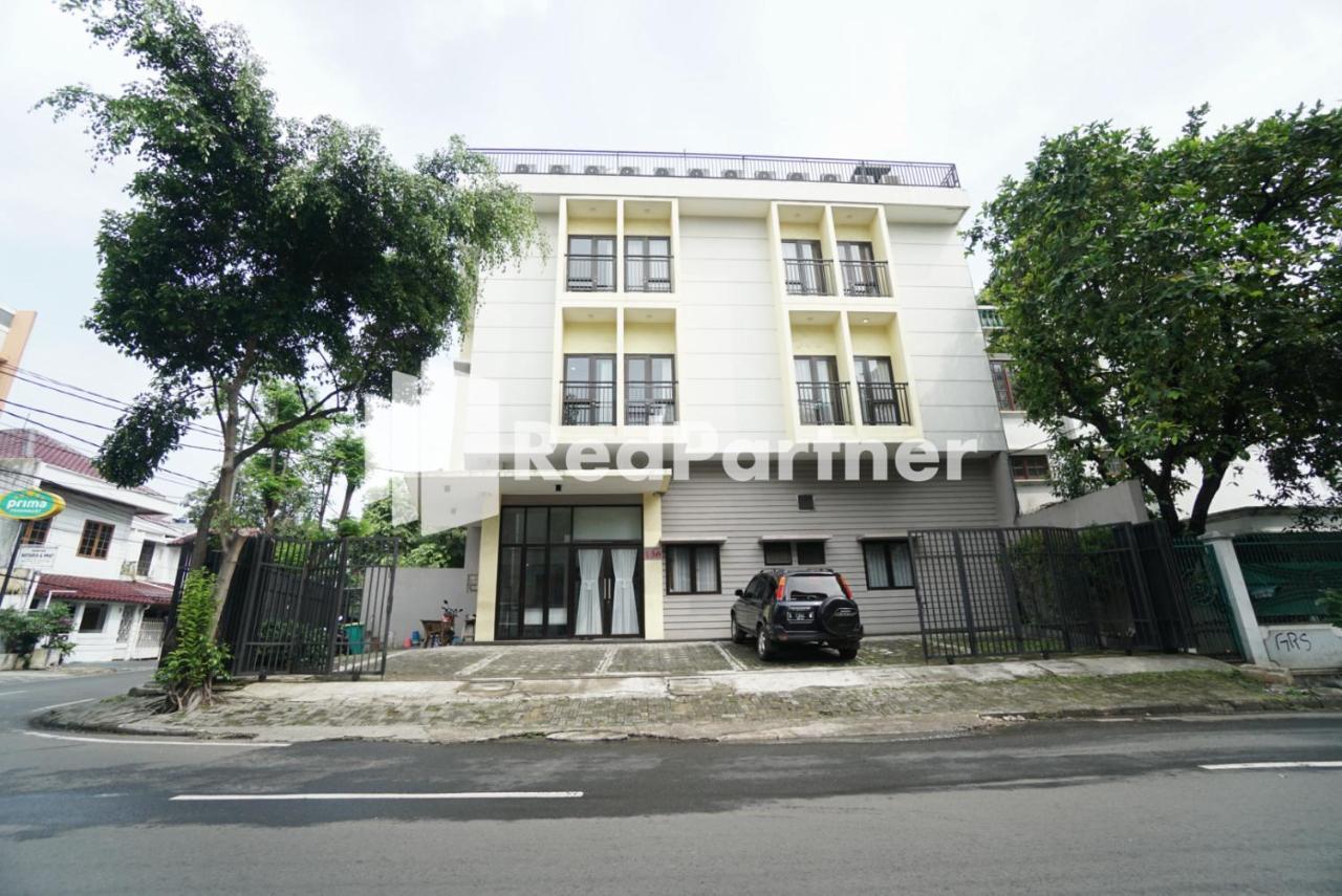 Toba Mansion Syariah Near Benhil Redpartner Jacarta Exterior foto